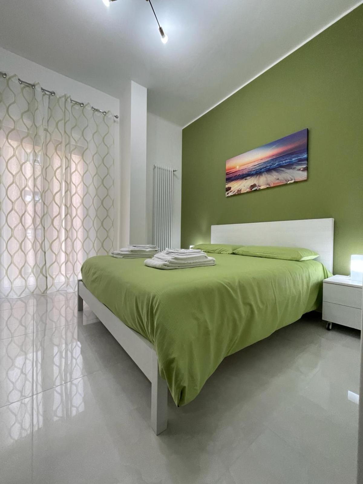 B&B Holden House Бари Екстериор снимка