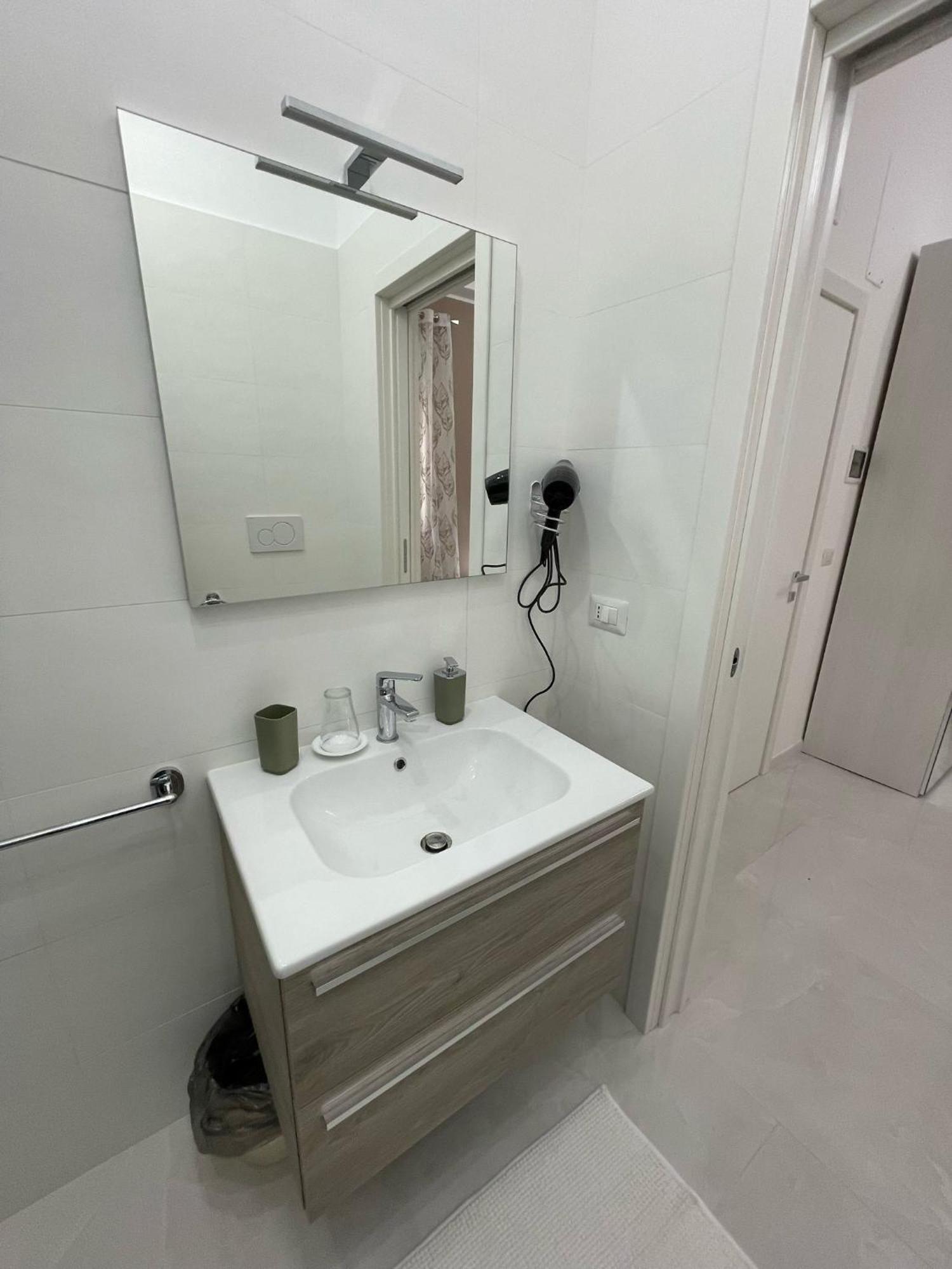 B&B Holden House Бари Екстериор снимка